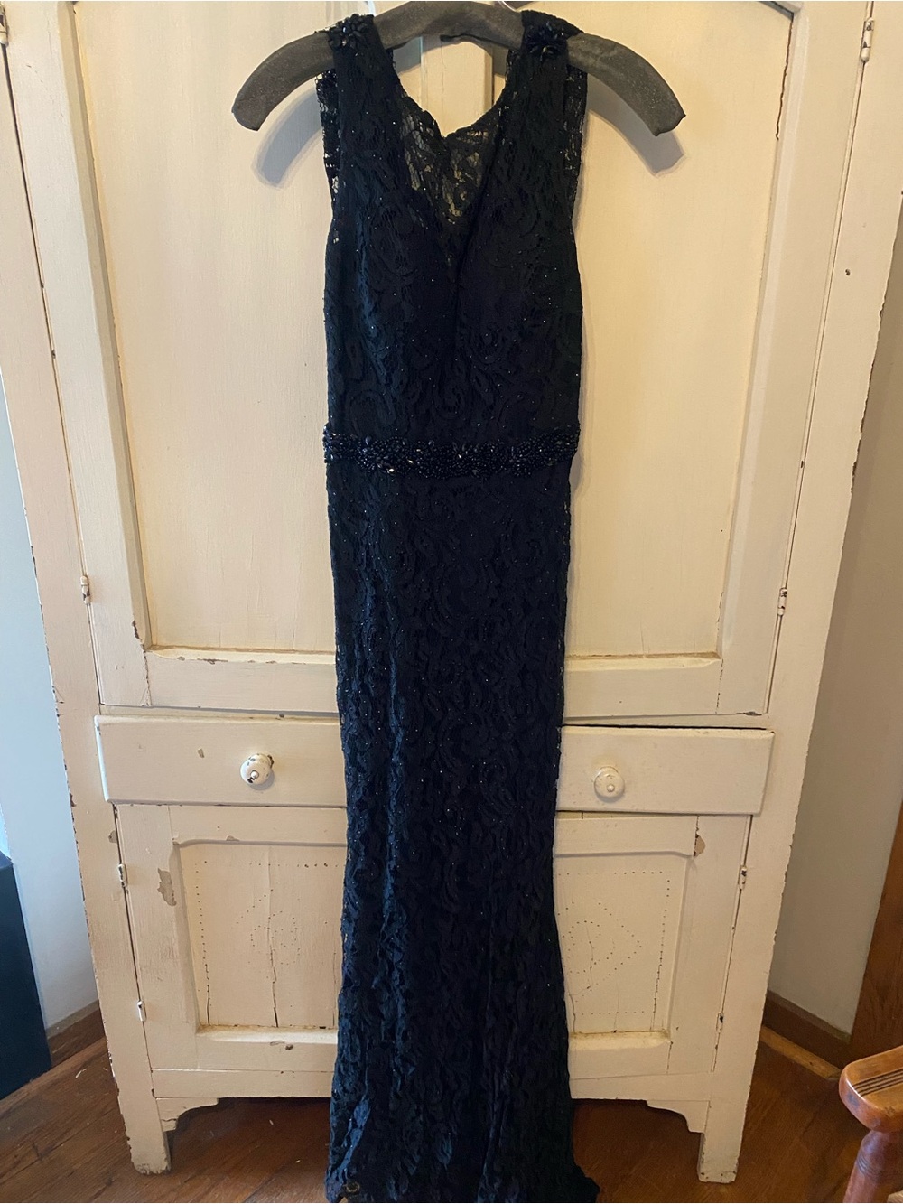 Sleeveless Black Lace Prom Gown with Beaded Waist